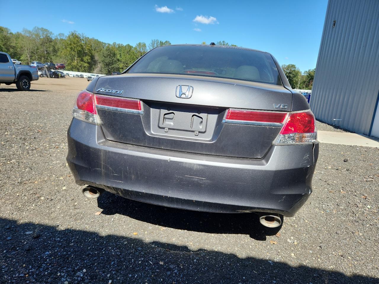 2011 Honda Accord Exl VIN: 1HGCP3F89BA010838 Lot: 84919565