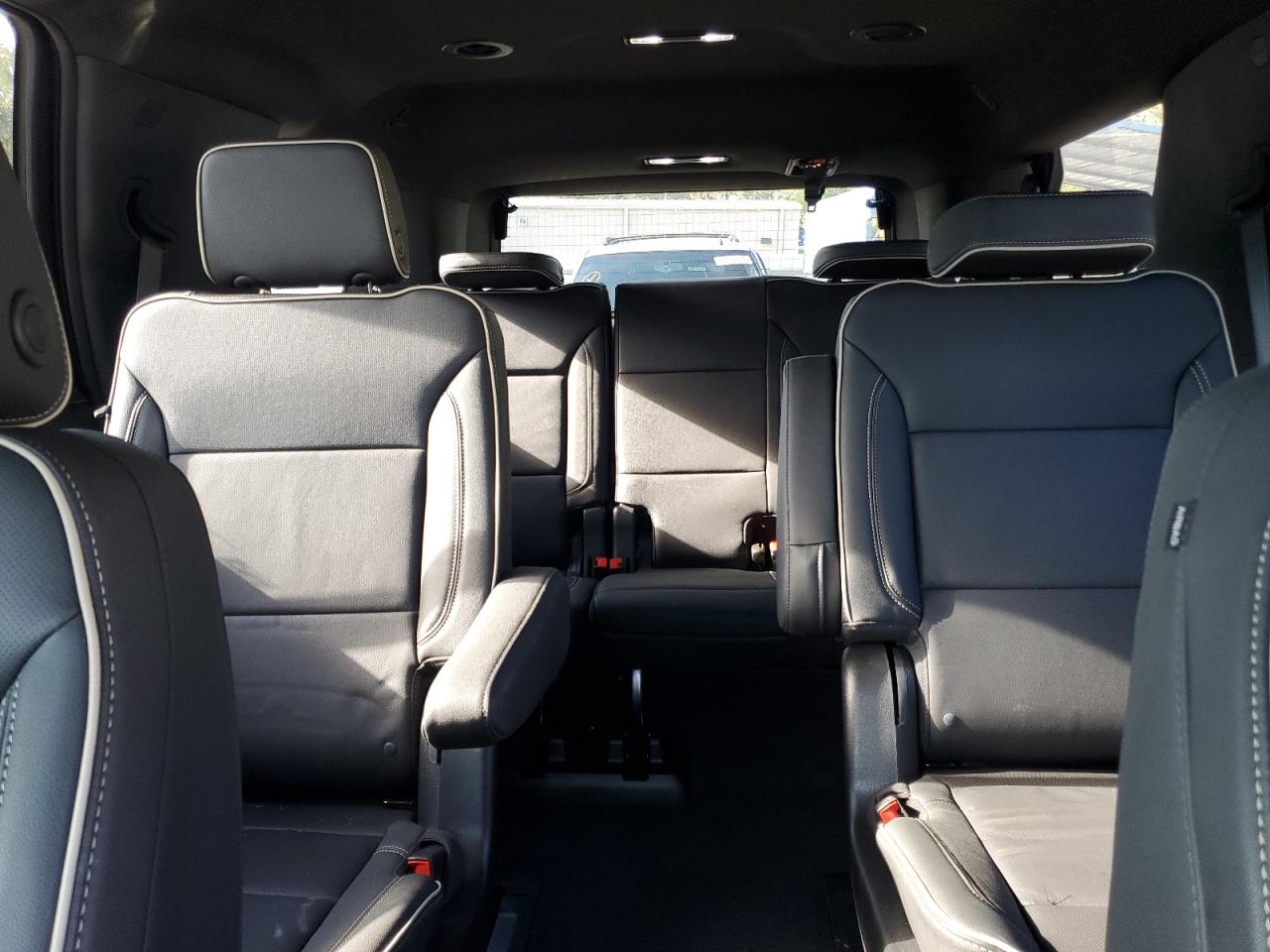 2024 Chevrolet Tahoe C1500 Premier VIN: 1GNSCSKD6RR175428 Lot: 85396555