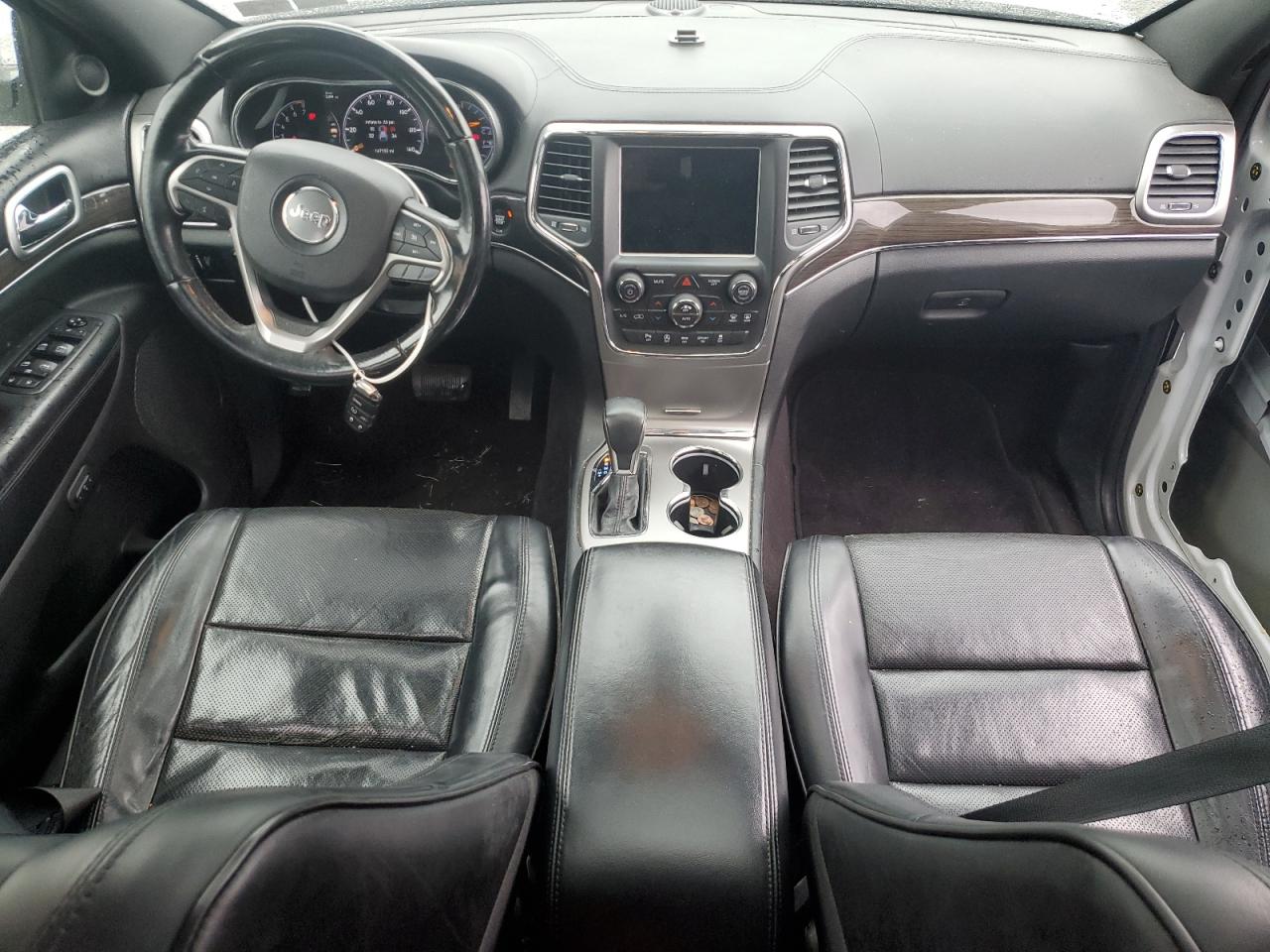 2018 Jeep Grand Cherokee Overland VIN: 1C4RJFCG5JC317885 Lot: 82030485