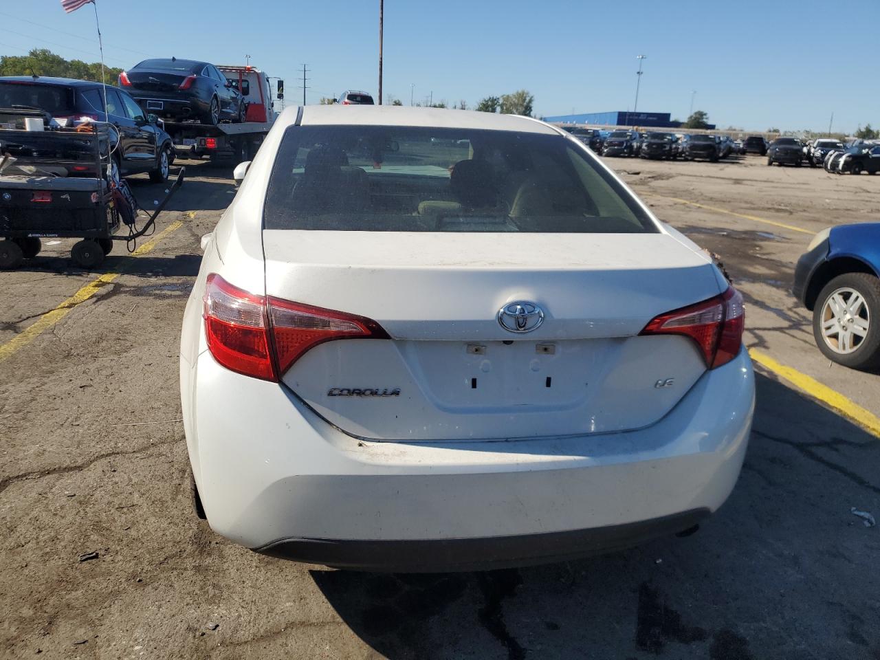 2017 Toyota Corolla L VIN: 5YFBURHE2HP605558 Lot: 85556975