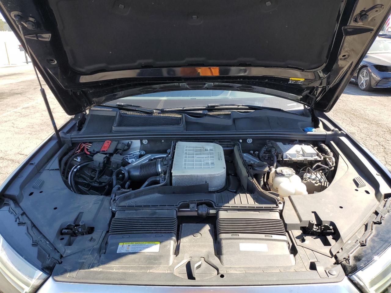 2019 Audi Q7 Premium Plus VIN: WA1LAAF77KD002743 Lot: 86142595