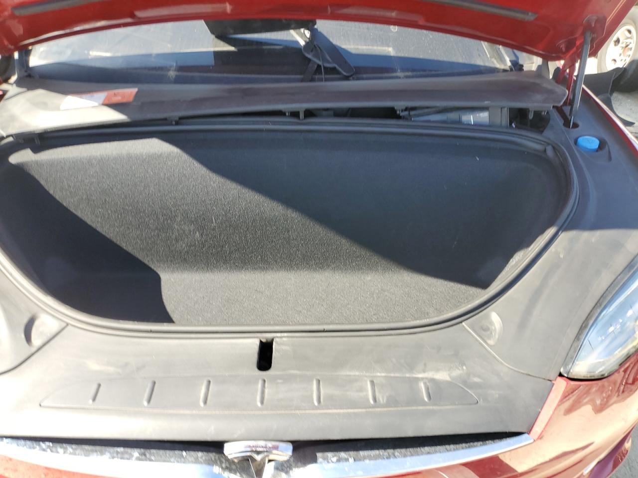 2016 Tesla Model X VIN: 5YJXCAE25GF004207 Lot: 84266585