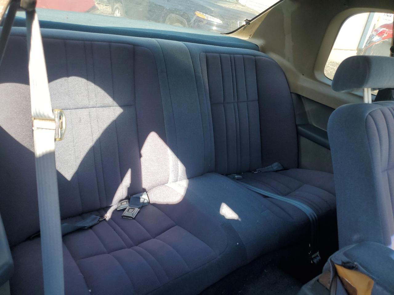 1985 Ford Thunderbird VIN: 1FABP46F0FH113180 Lot: 85123555