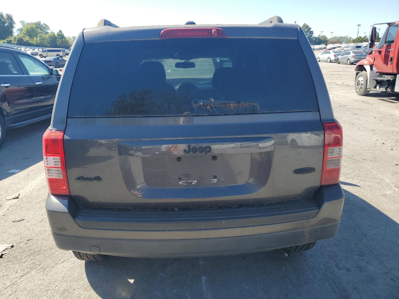 2015 Jeep Patriot Latitude VIN: 1C4NJPFA8FD157594 Lot: 82190415