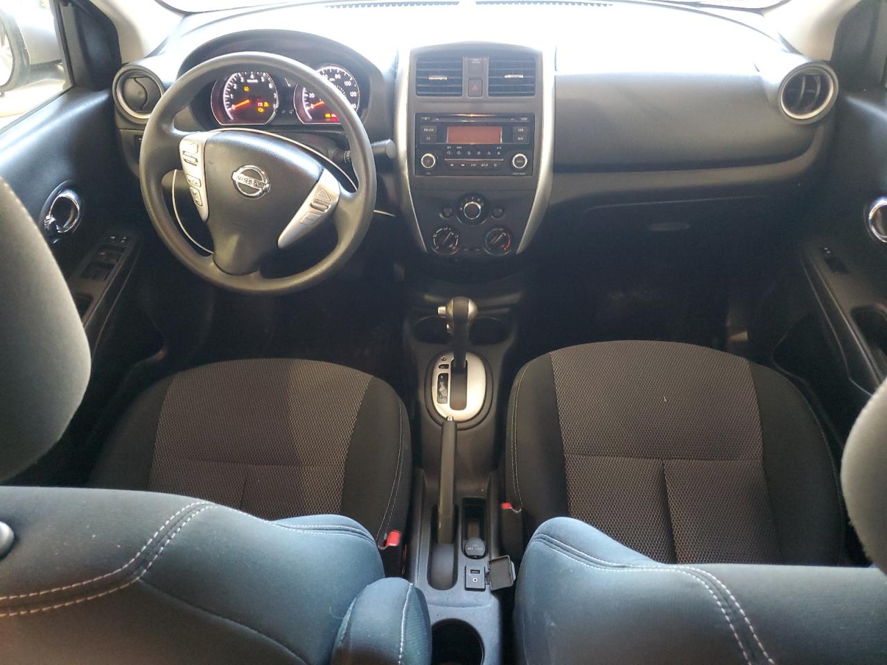 2015 Nissan Versa S VIN: 3N1CN7AP1FL825871 Lot: 86663475