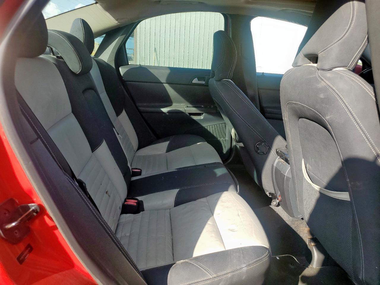 2011 Volvo S40 T5 VIN: YV1672MS1B2536759 Lot: 85899075