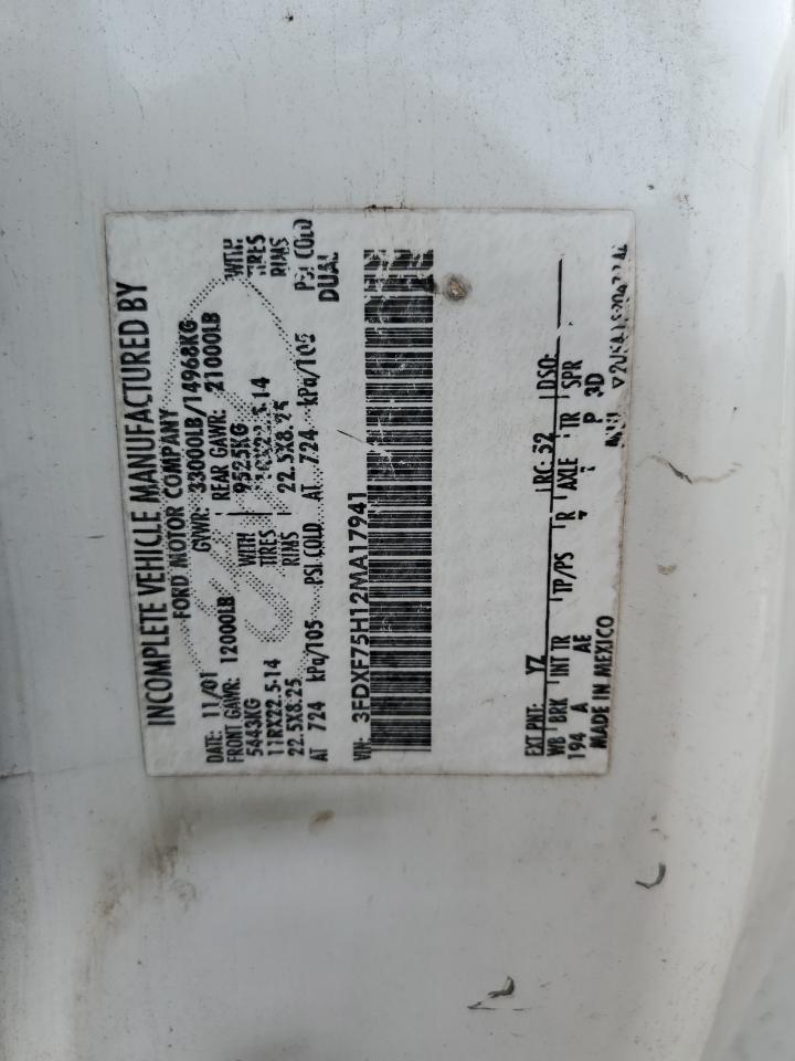 2002 Ford F750 Super Duty VIN: 3FDXF75H12MA17941 Lot: 82188545