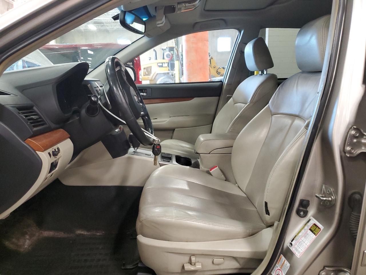 2014 Subaru Outback 2.5I Limited VIN: 4S4BRCLC3E3294856 Lot: 85531445