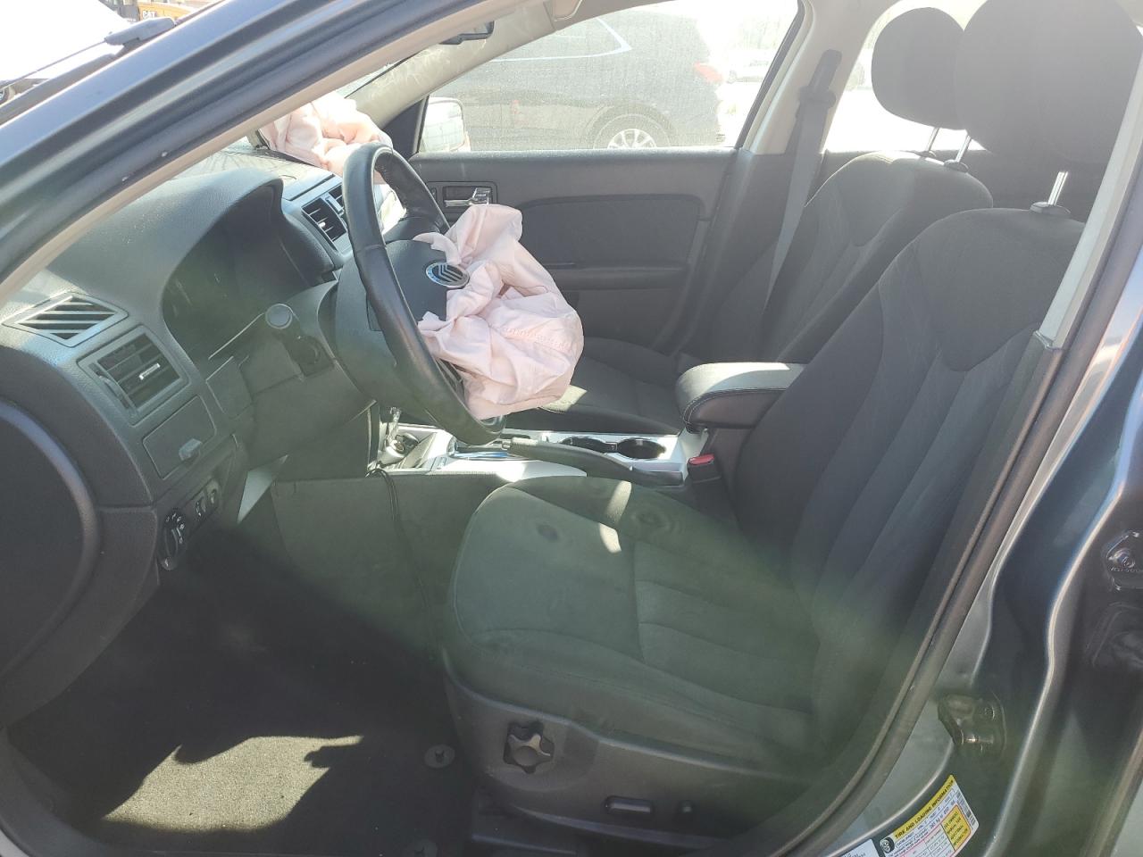 2011 Mercury Milan VIN: 3MEHM0HA4BR603510 Lot: 81771995