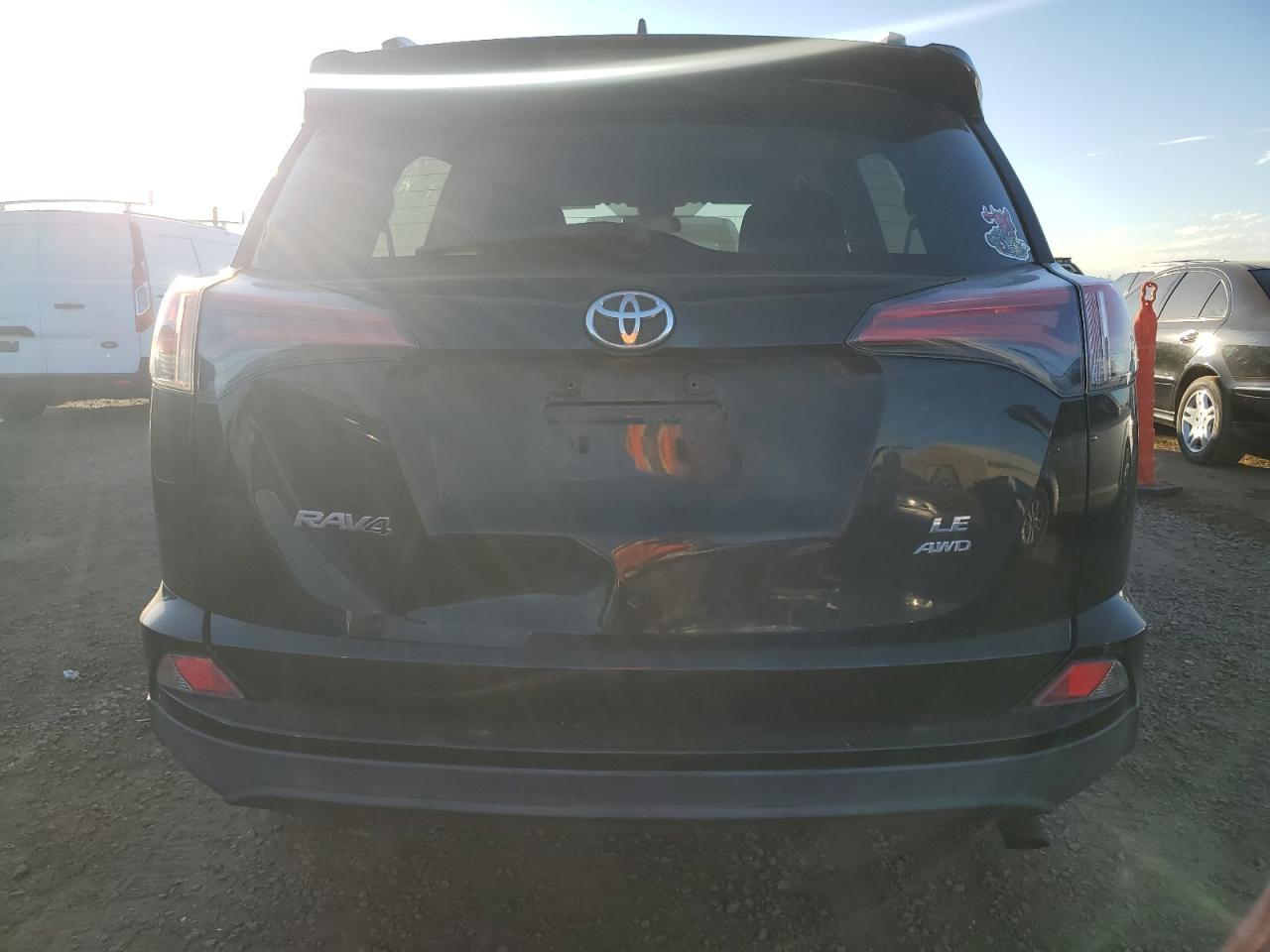 2017 Toyota Rav4 Le VIN: 2T3BFREV7HW606547 Lot: 82487015
