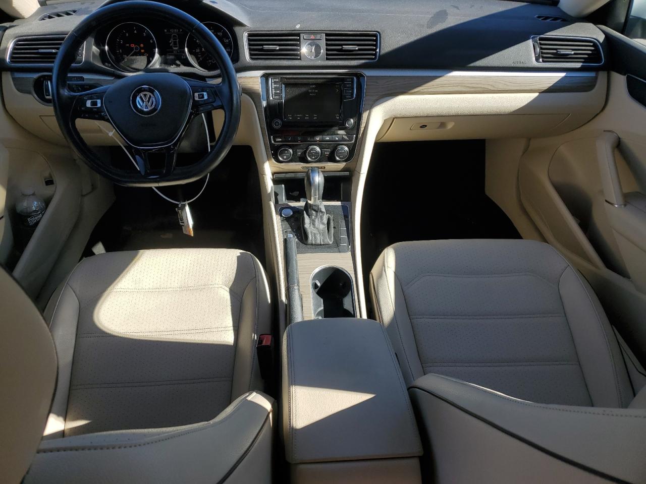 2017 Volkswagen Passat Se VIN: 1VWBT7A32HC032540 Lot: 86436605