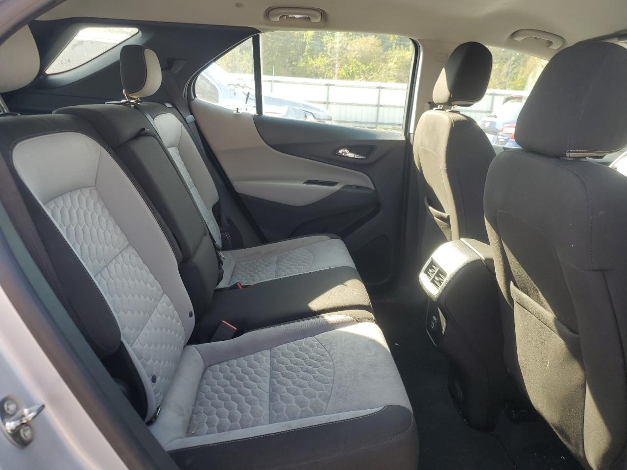 2019 Chevrolet Equinox Ls VIN: 2GNAXHEV3K6190896 Lot: 85094335