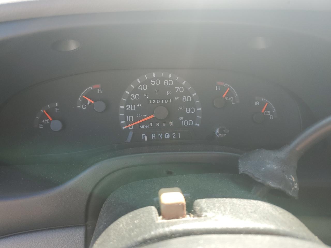 1998 Ford Econoline E150 Van VIN: 1FTRE1462WHA56500 Lot: 83772465