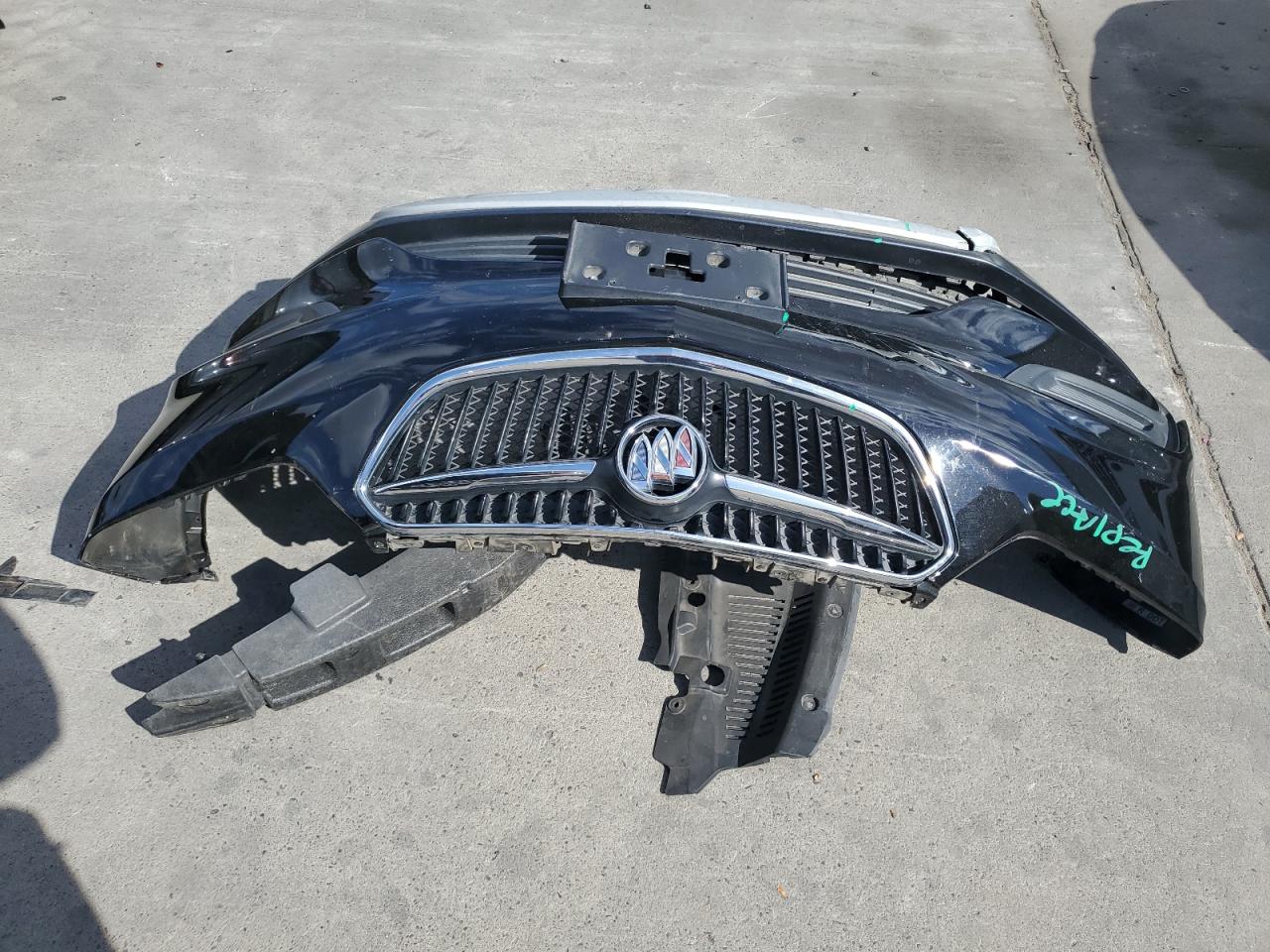 2018 Buick Encore Preferred VIN: KL4CJASB4JB692049 Lot: 82244615