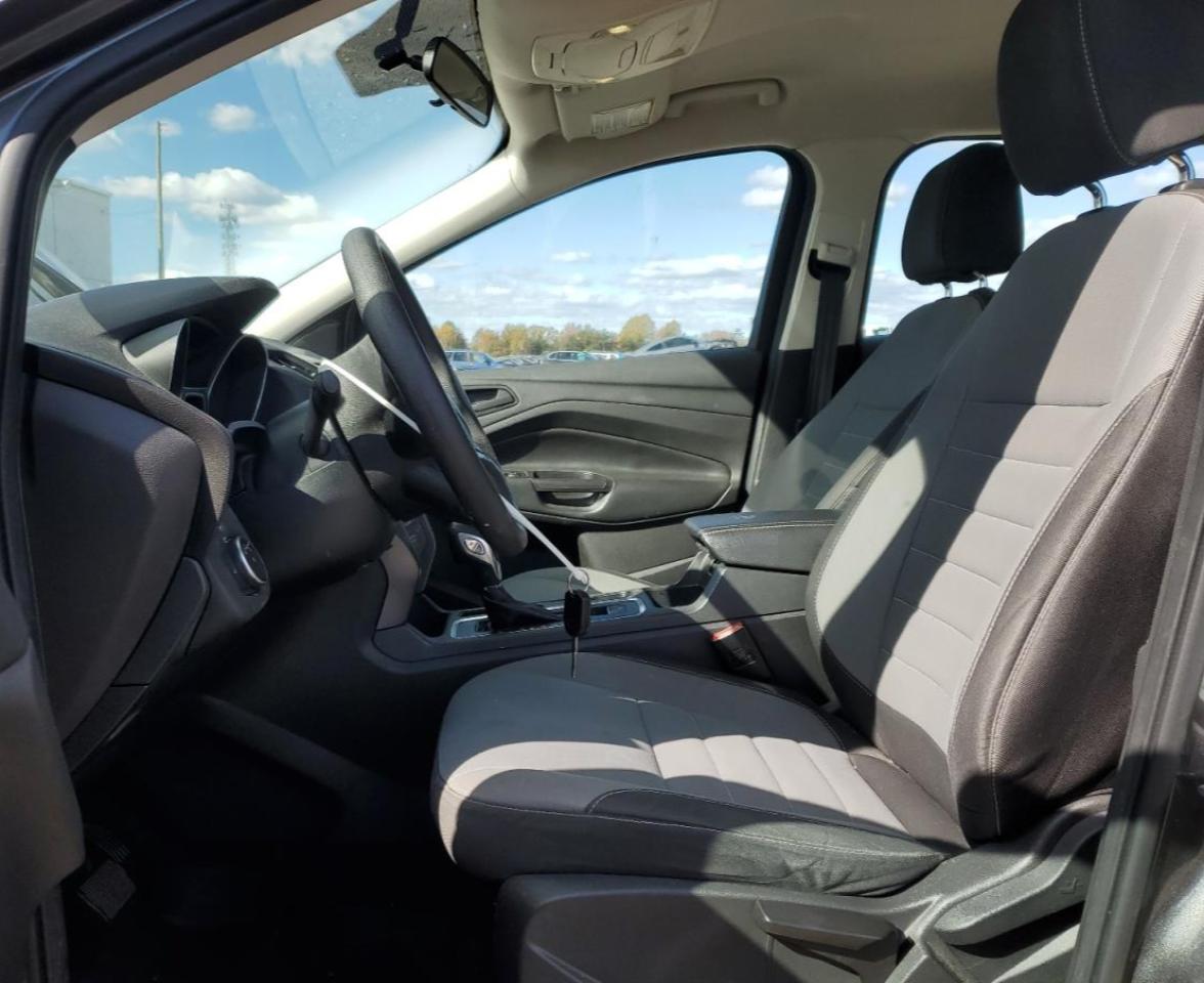 2017 Ford Escape S VIN: 1FMCU0F7XHUE42595 Lot: 86547795