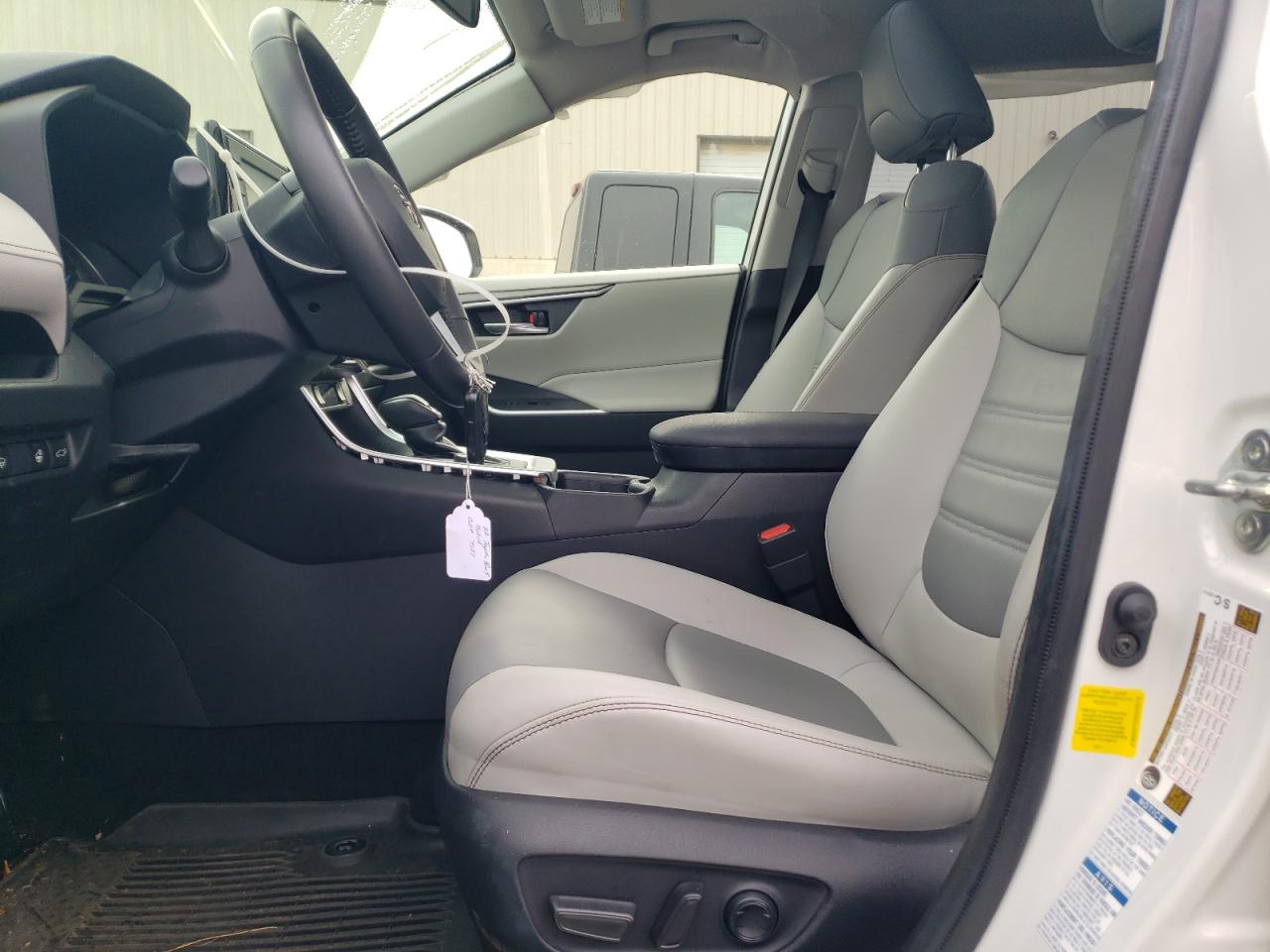 2022 Toyota Rav4 Xle Premium VIN: JTMB6RFV2ND078715 Lot: 89556495