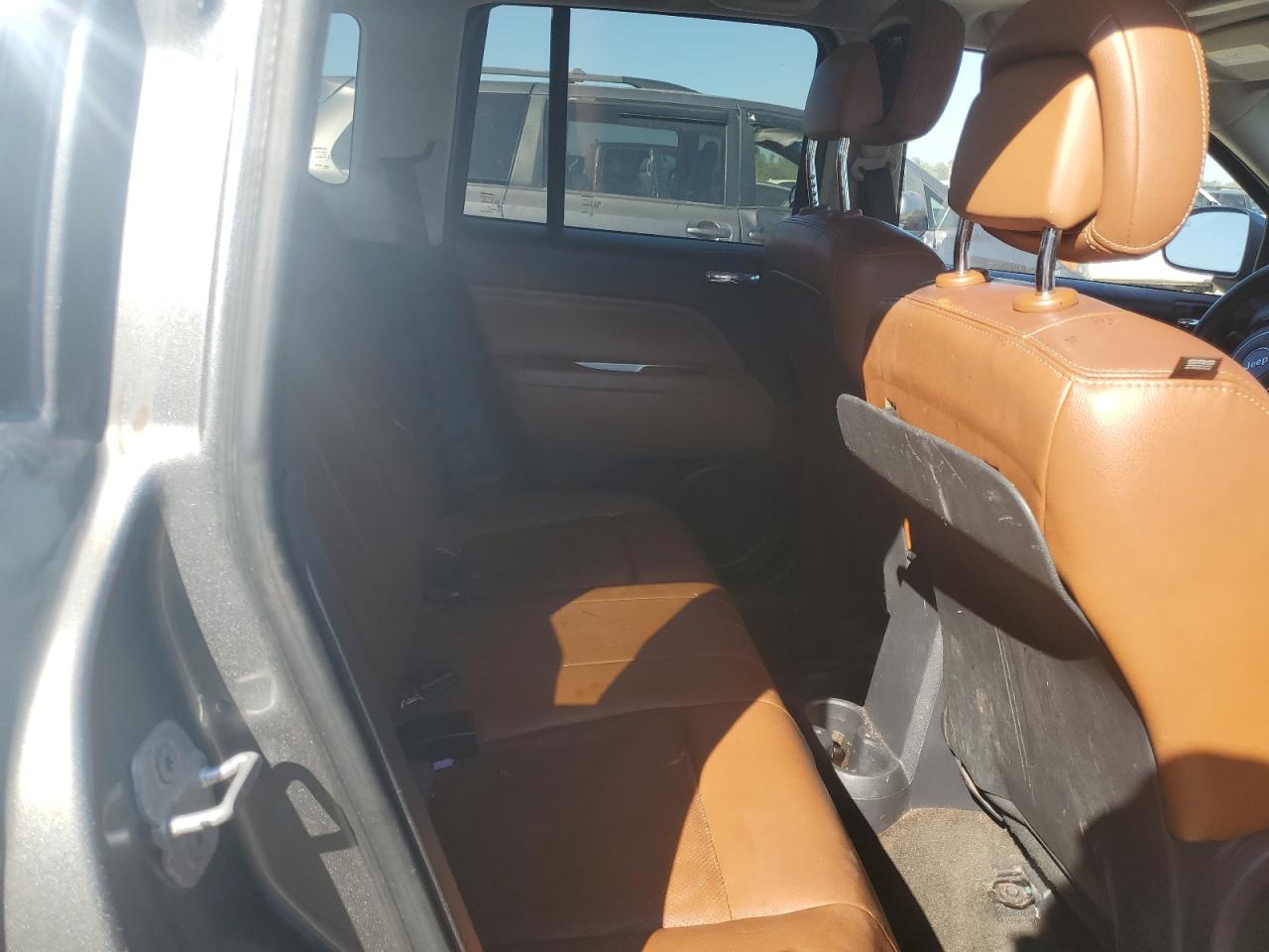 2014 Jeep Compass Limited VIN: 1C4NJDCB8ED602135 Lot: 86287855