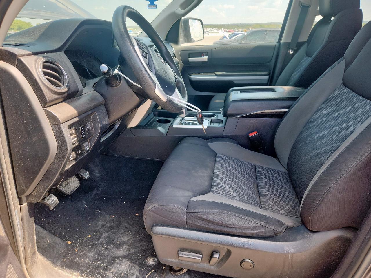 2020 Toyota Tundra Crewmax Sr5 VIN: 5TFEY5F11LX257773 Lot: 82179675