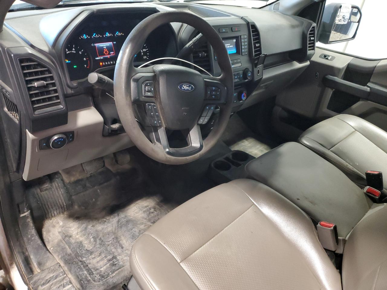 2016 Ford F150 VIN: 1FTMF1CF8GKG03346 Lot: 84981895