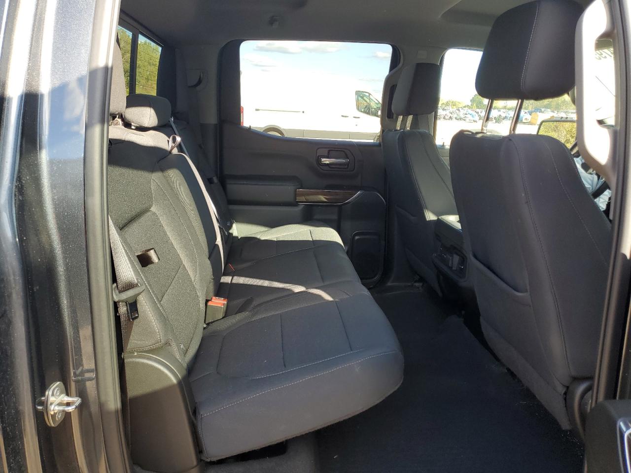 2022 Chevrolet Silverado Ltd K1500 Rst VIN: 1GCUYEED6NZ105552 Lot: 85484795