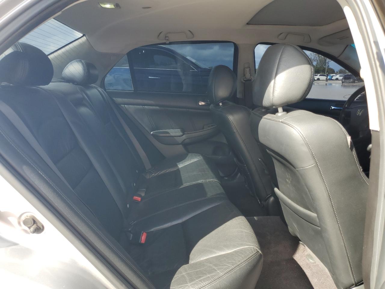 2006 Honda Accord Ex VIN: 1HGCM56836A040945 Lot: 85160145