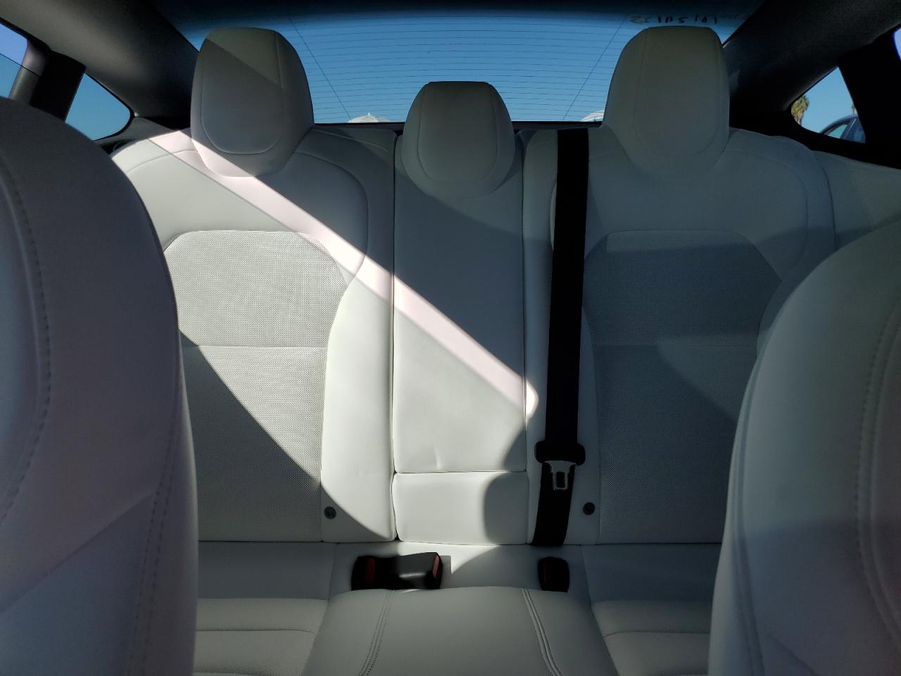 2025 Tesla Model 3 VIN: 5YJ3E1EA9SF943076 Lot: 85401885