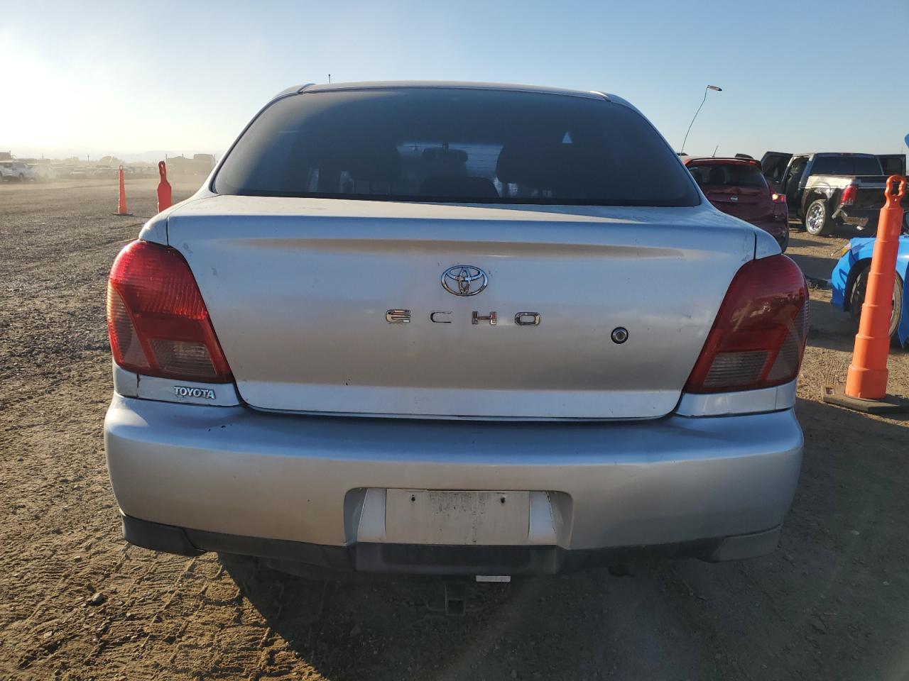 2000 Toyota Echo VIN: JTDBT1236Y0059787 Lot: 90927265