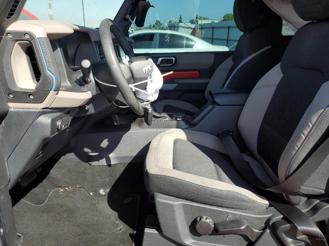 2022 Ford Bronco Base VIN: 1FMDE5CP1NLB69129 Lot: 86143405