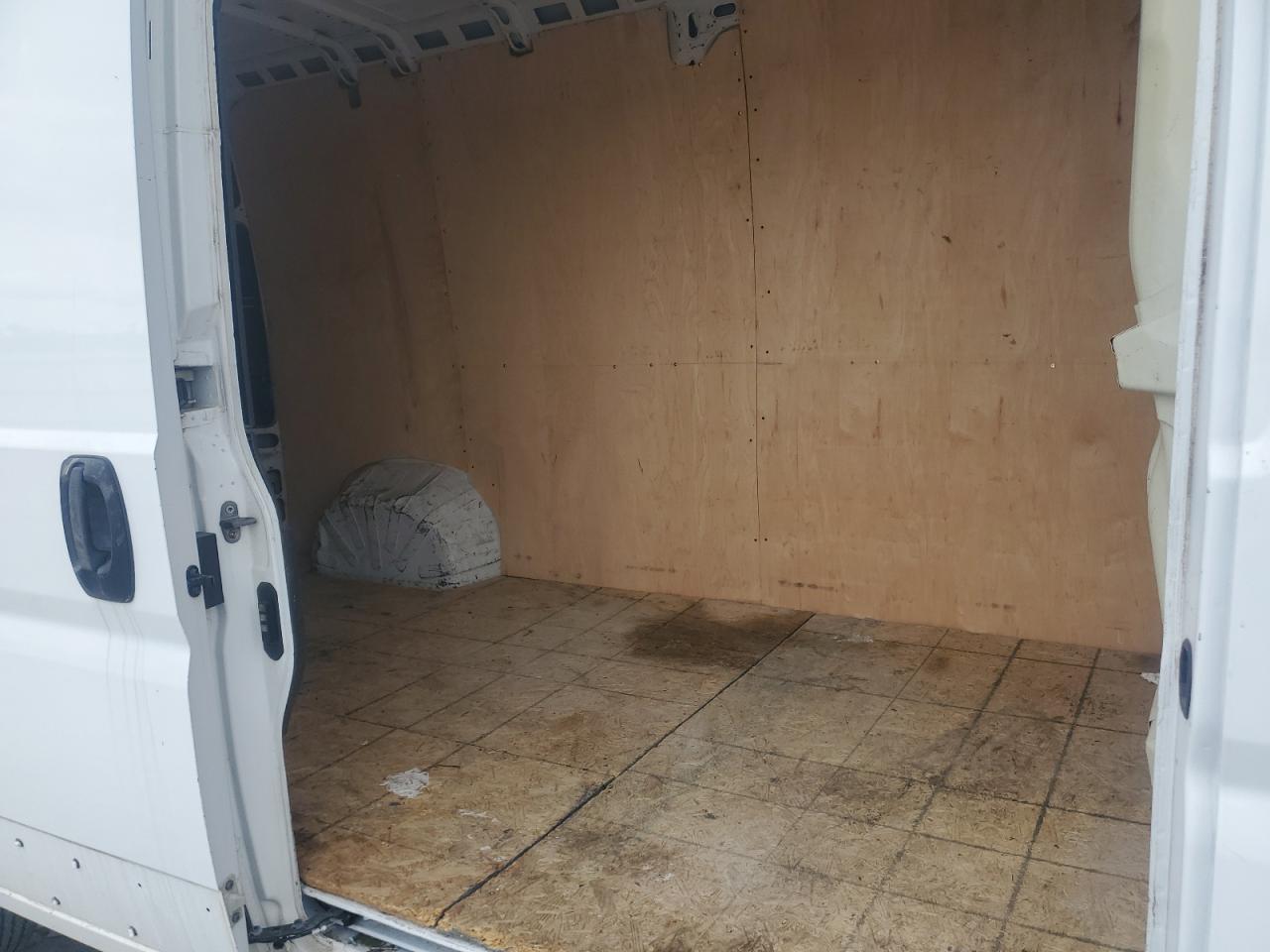 2015 Ram Promaster 2500 Delivery Van VIN: 3C6TRVDD3FE500271 Lot: 90292435