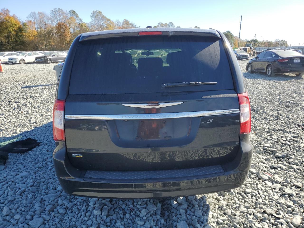 2016 Chrysler Town & Country S VIN: 2C4RC1HG0GR175466 Lot: 89613355