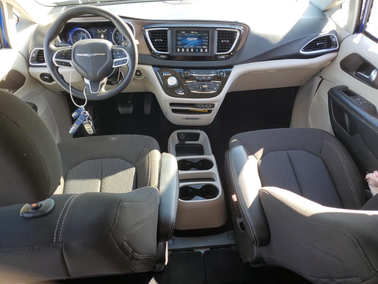 2021 Chrysler Voyager Lx VIN: 2C4RC1CG0MR577734 Lot: 86618145