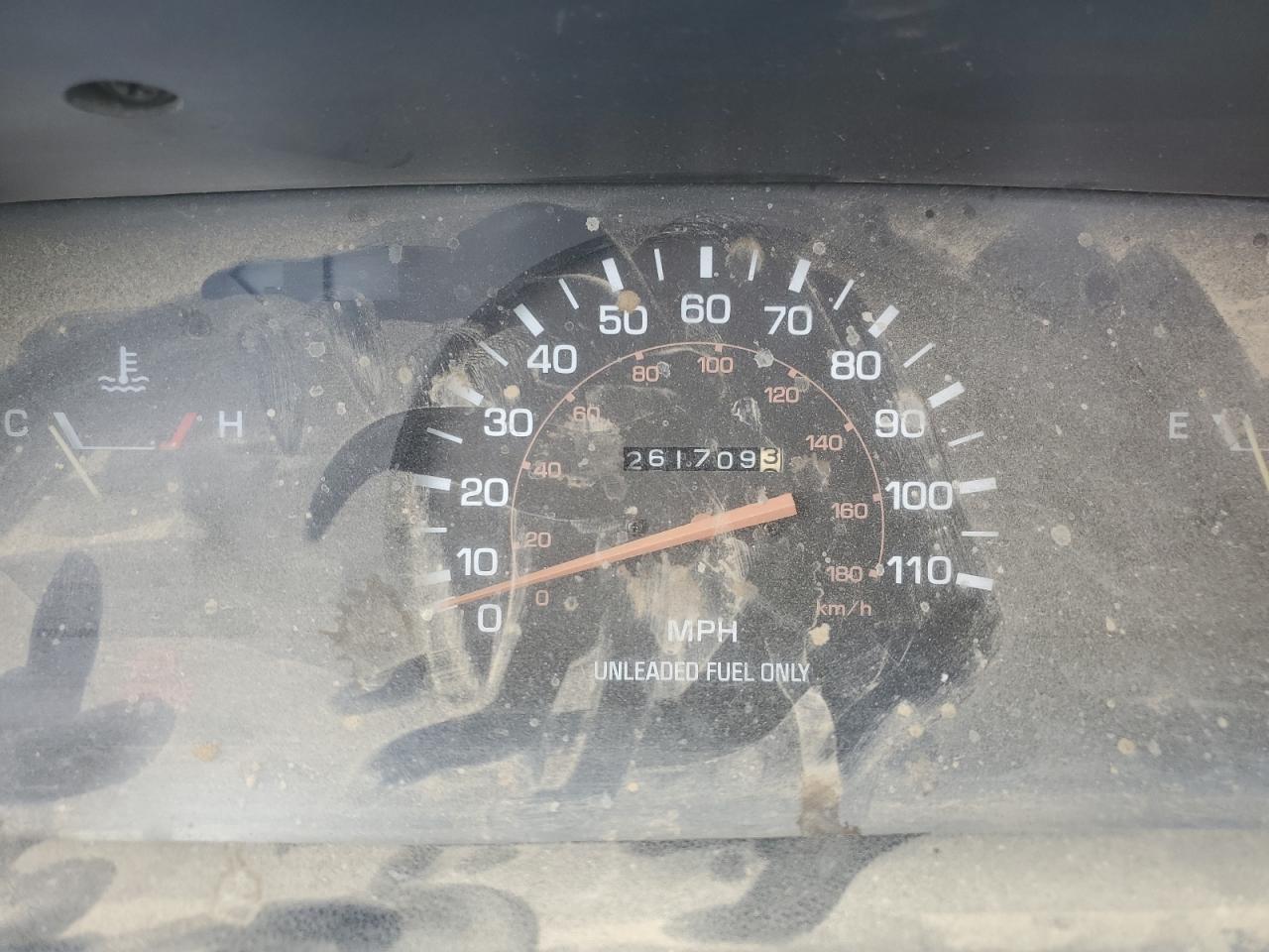 1991 Toyota Pickup 1/2 Ton Short Wheelbase VIN: JT4RN81A8M0081012 Lot: 82400875