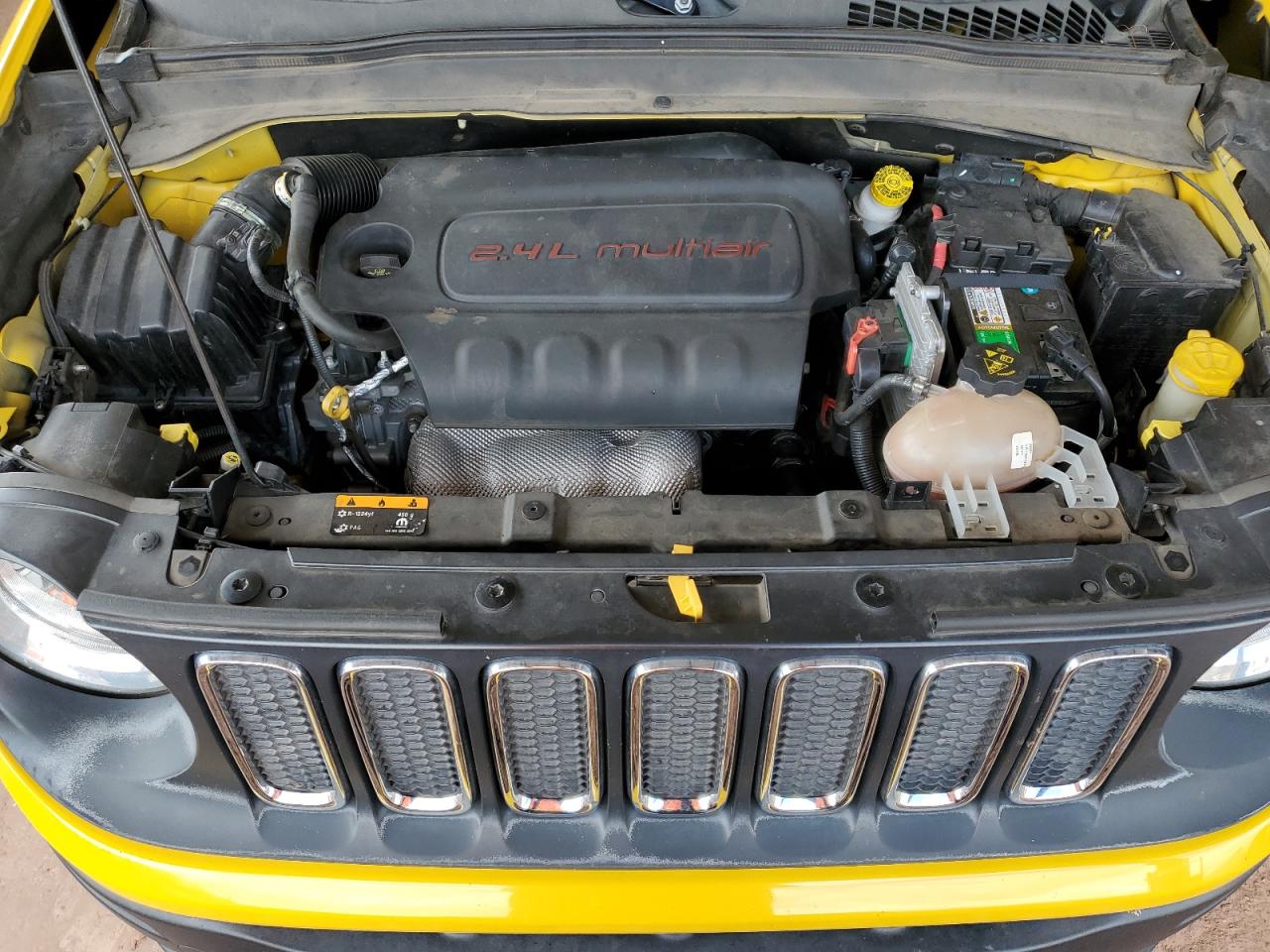 2017 Jeep Renegade Latitude VIN: ZACCJABB3HPE80717 Lot: 86439575