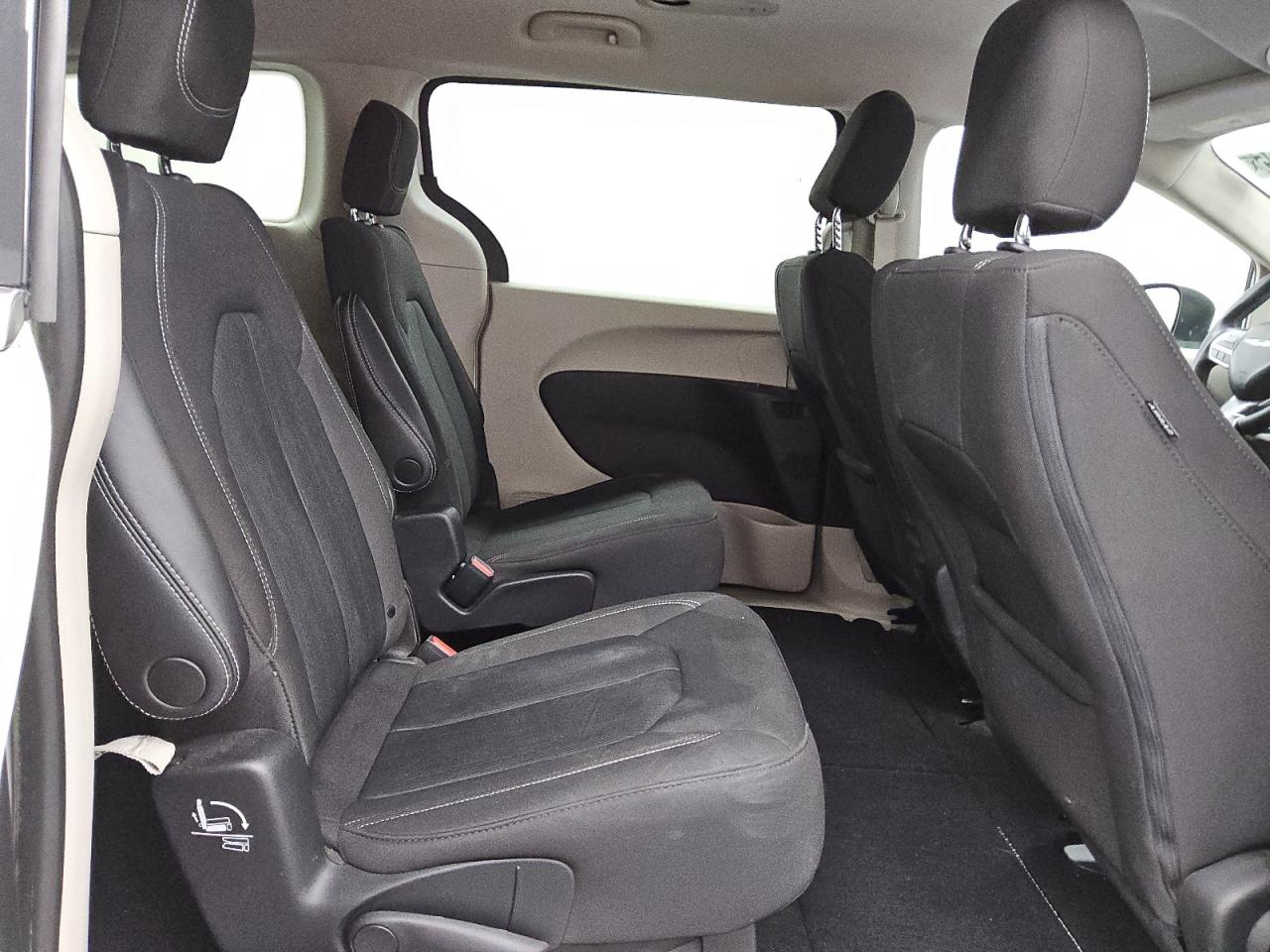 2022 Chrysler Voyager Lx VIN: 2C4RC1CG9NR153115 Lot: 87237305