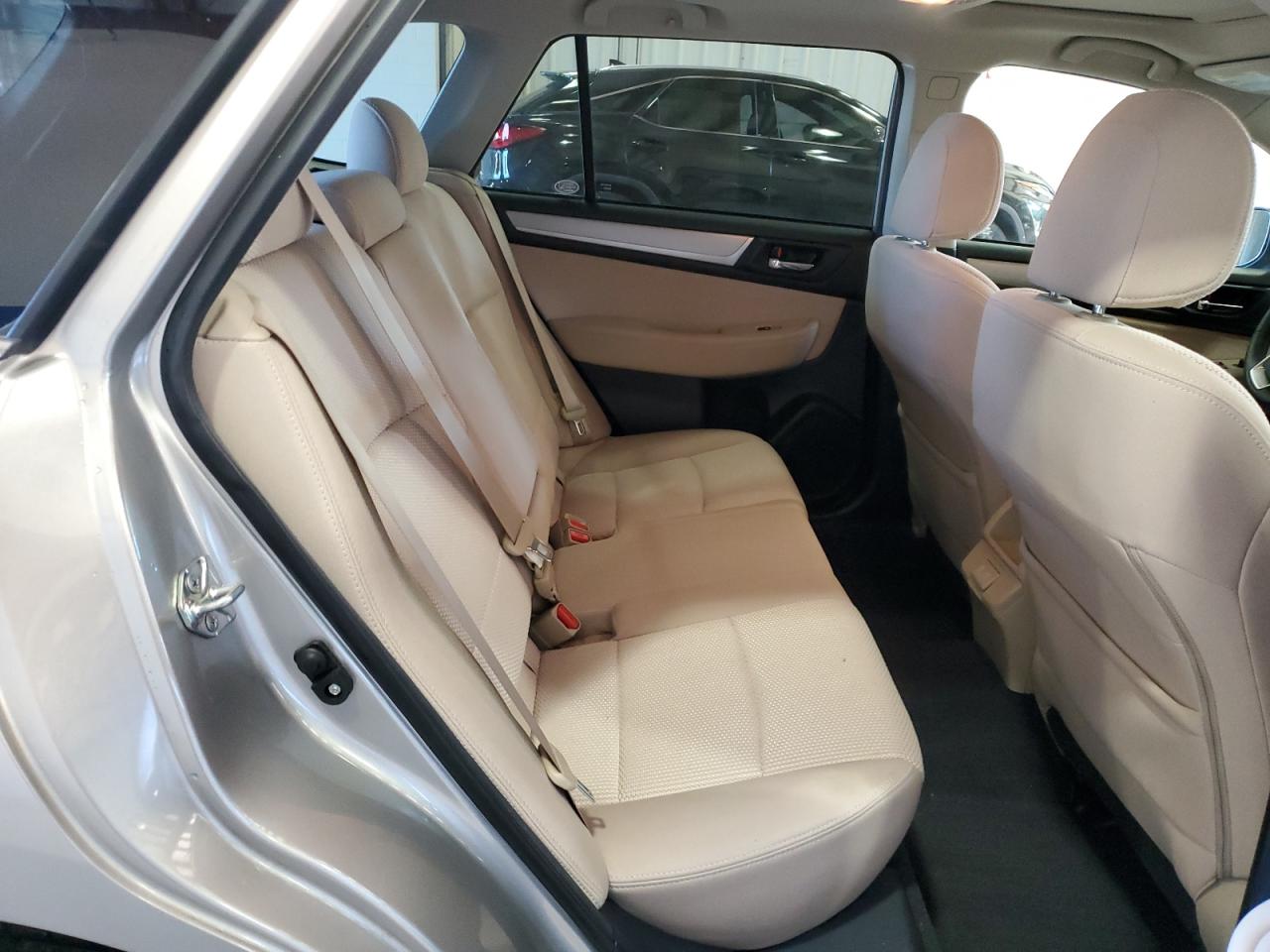 2019 Subaru Outback 2.5I Premium VIN: 4S4BSAHC2K3396081 Lot: 81869295