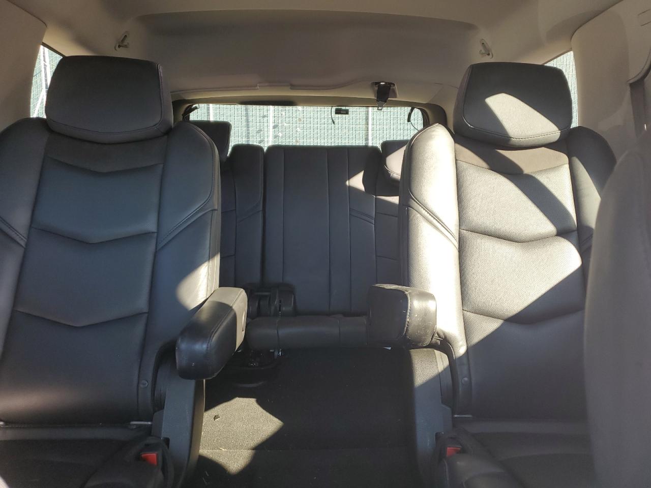 2020 Cadillac Escalade Premium Luxury VIN: 1GYS4CKJ9LR168606 Lot: 82342315