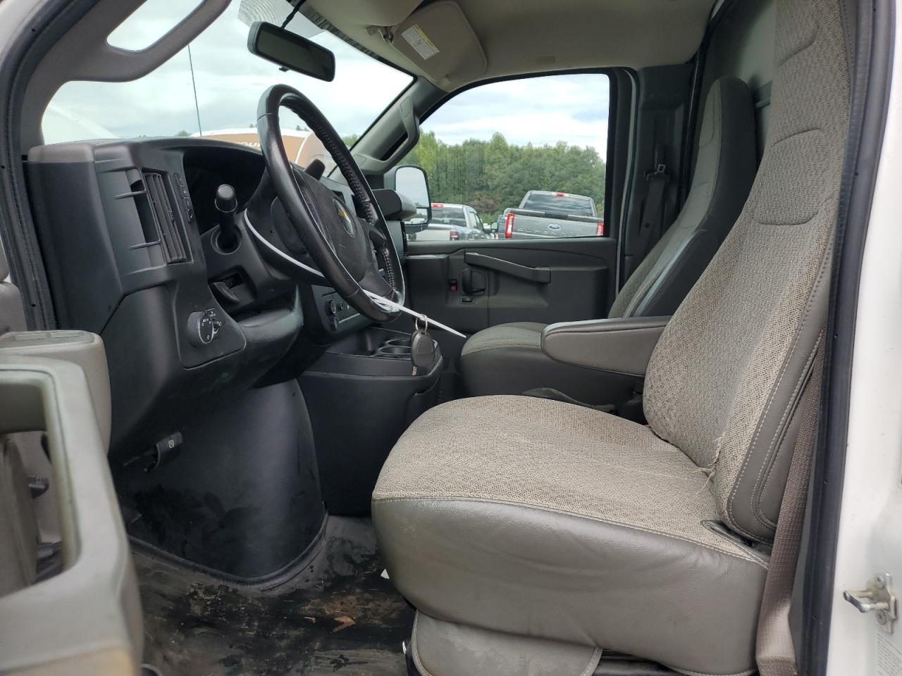 2020 Chevrolet Express G3500 VIN: 1GB0GRFP0L1224957 Lot: 82210615