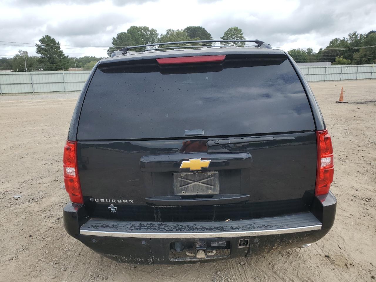 2014 Chevrolet Suburban K1500 Ltz VIN: 1GNSKKE7XER239070 Lot: 85556165