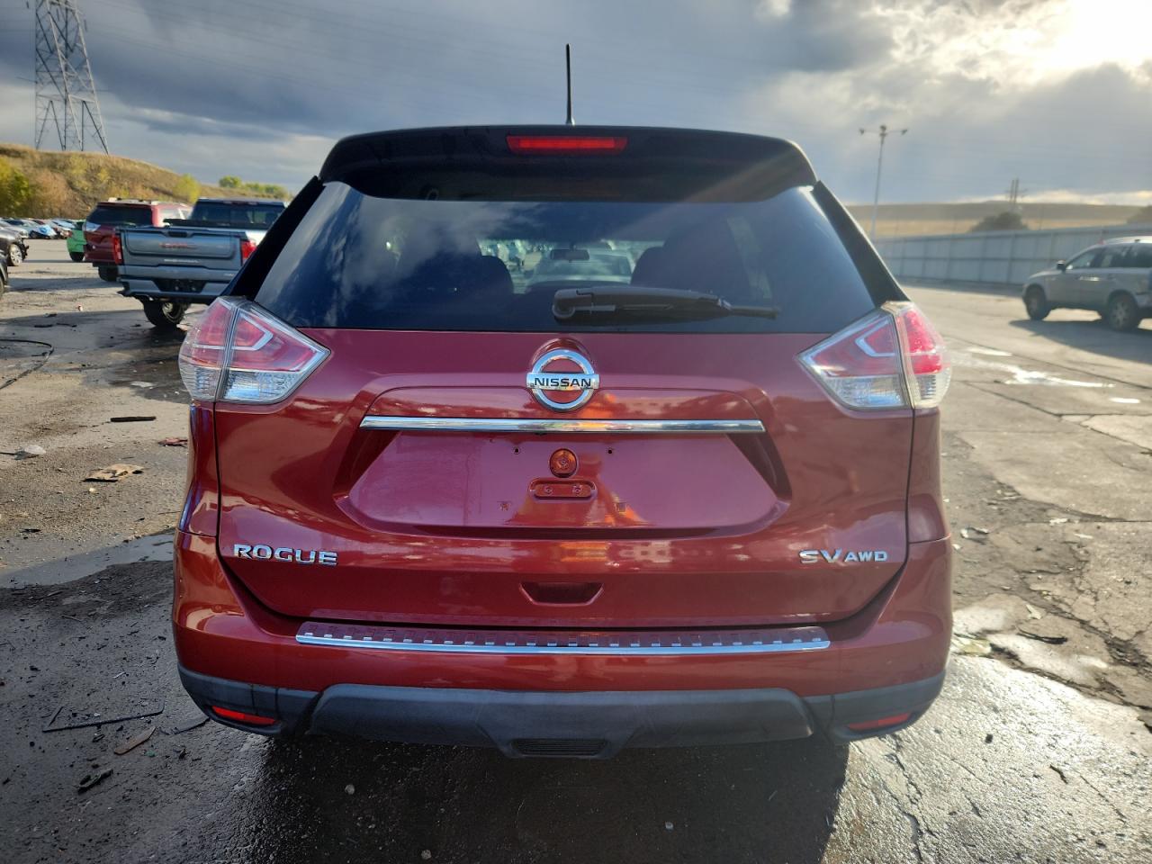 2015 Nissan Rogue S VIN: KNMAT2MV7FP529412 Lot: 85745775