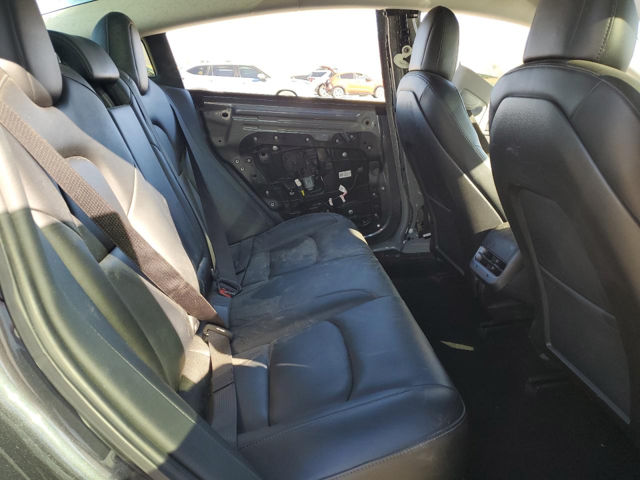 2019 Tesla Model 3 VIN: 5YJ3E1EA1KF307235 Lot: 89816435