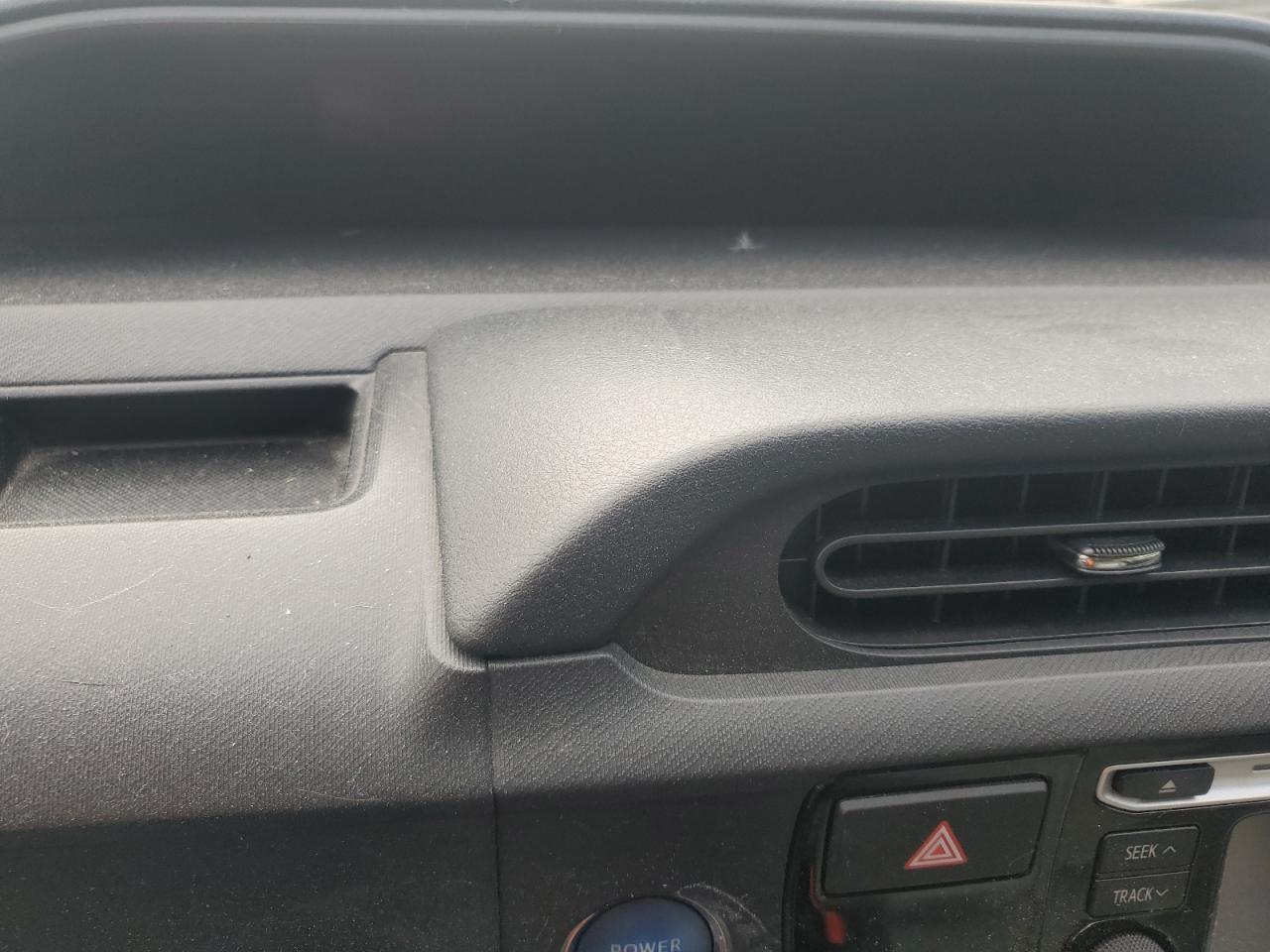 2015 Toyota Prius C VIN: JTDKDTB38F1107581 Lot: 86124655