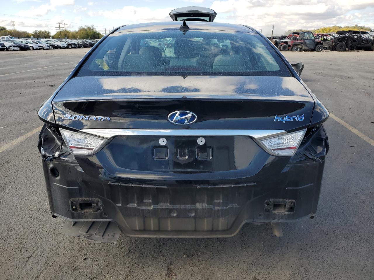 2015 Hyundai Sonata Hybrid VIN: KMHEC4A44FA137124 Lot: 82447735