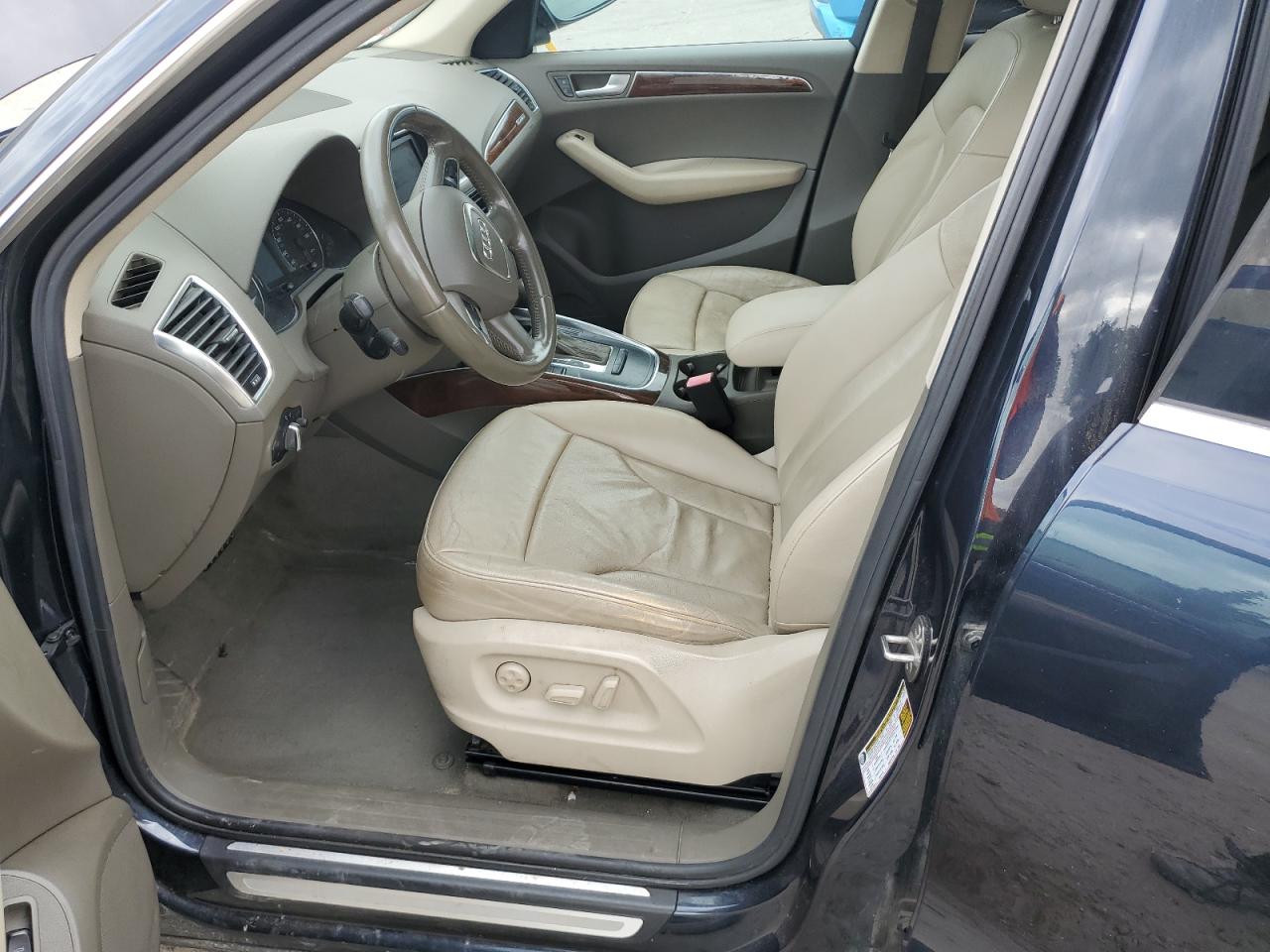 2012 Audi Q5 Premium Plus VIN: WA1LFAFP2CA093327 Lot: 82214065