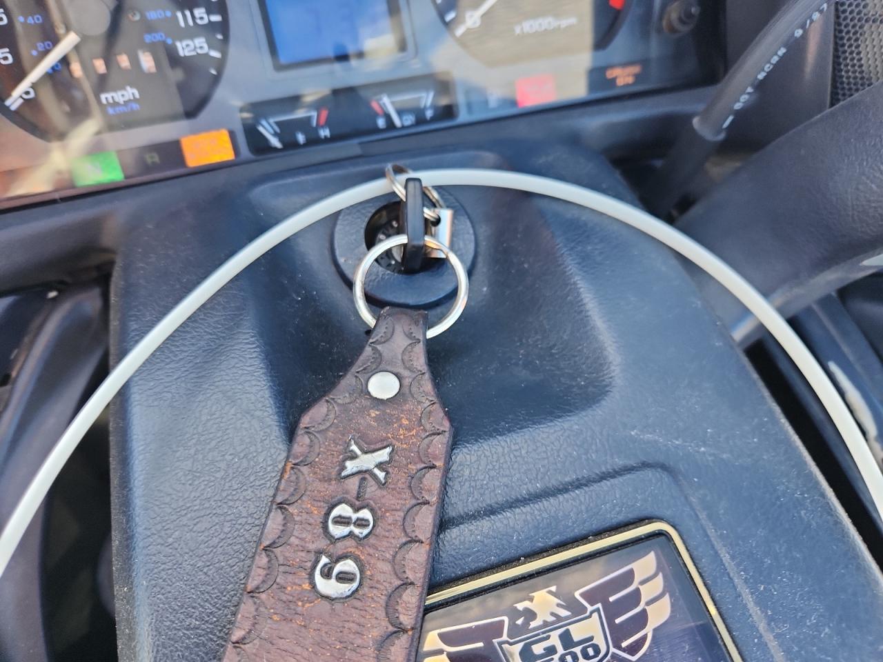 1988 Honda Gl1500 VIN: 1HFSC220XJA001652 Lot: 85834295