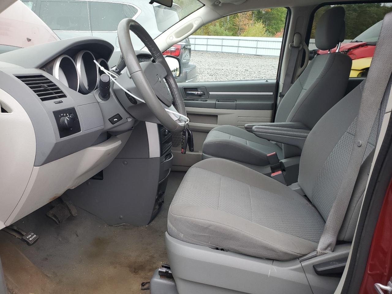 2010 Dodge Grand Caravan Hero VIN: 2D4RN3D19AR489327 Lot: 85737765