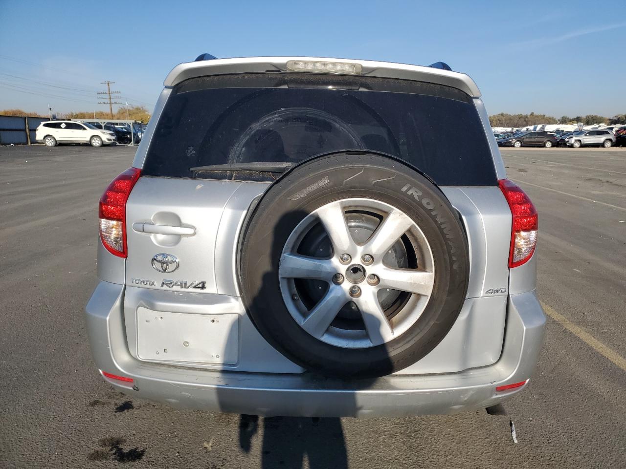 2007 Toyota Rav4 Limited VIN: JTMBK31V175023752 Lot: 90716035