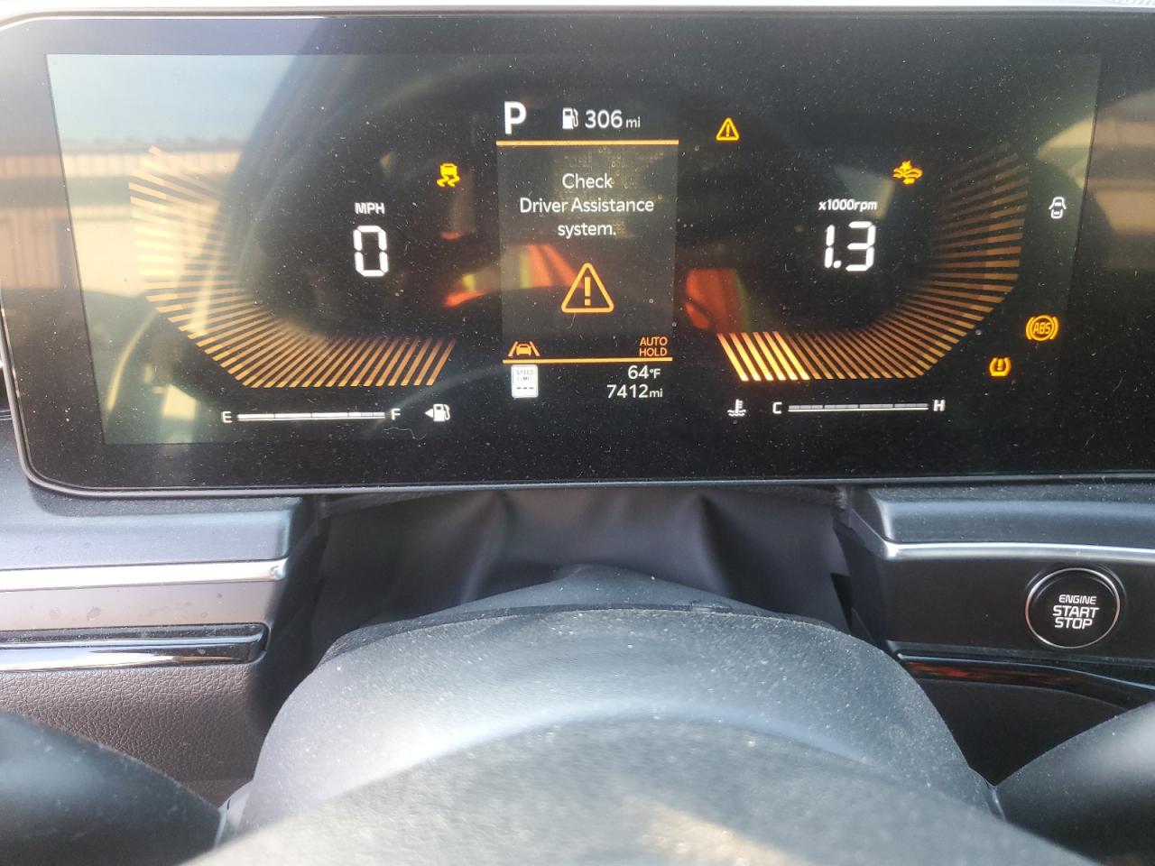 2025 Kia K5 Gt Line VIN: KNAG64J79S5370219 Lot: 81993285