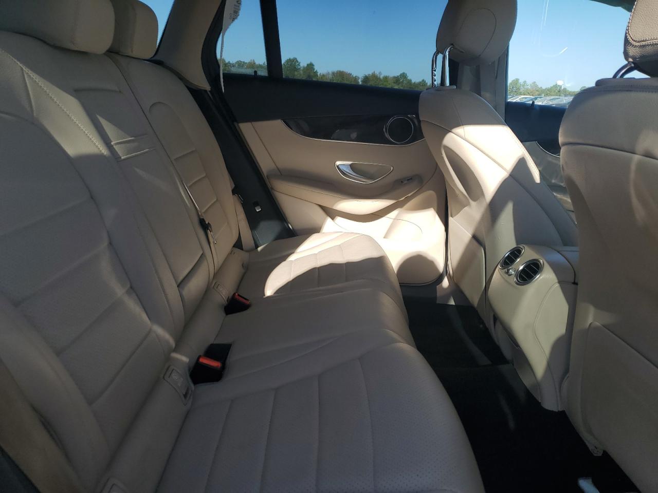 2016 Mercedes-Benz Glc 300 VIN: WDC0G4JB9GF051324 Lot: 82246145