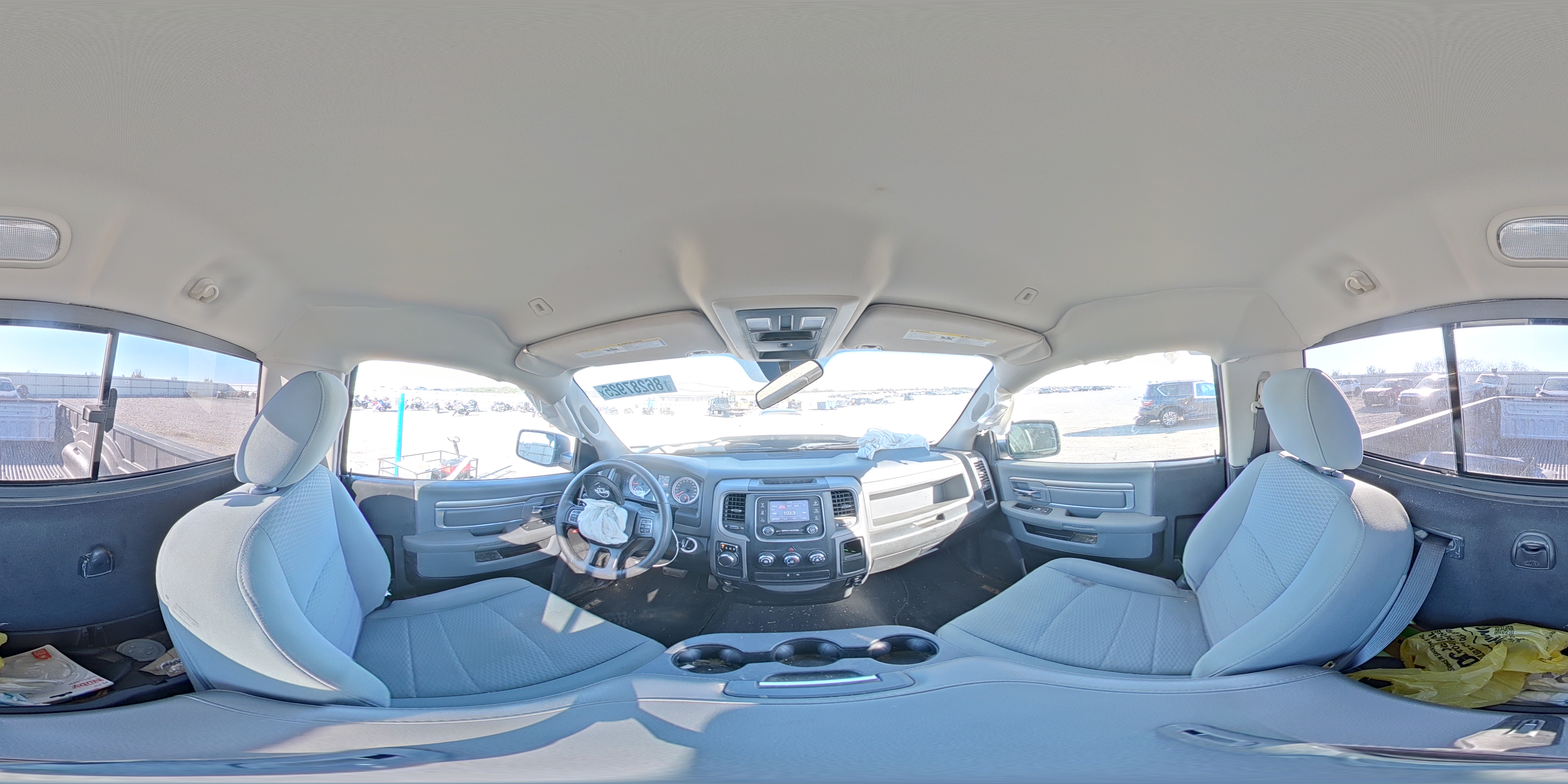 2017 Ram 1500 St VIN: 3C6JR6DT5HG555493 Lot: 86287925