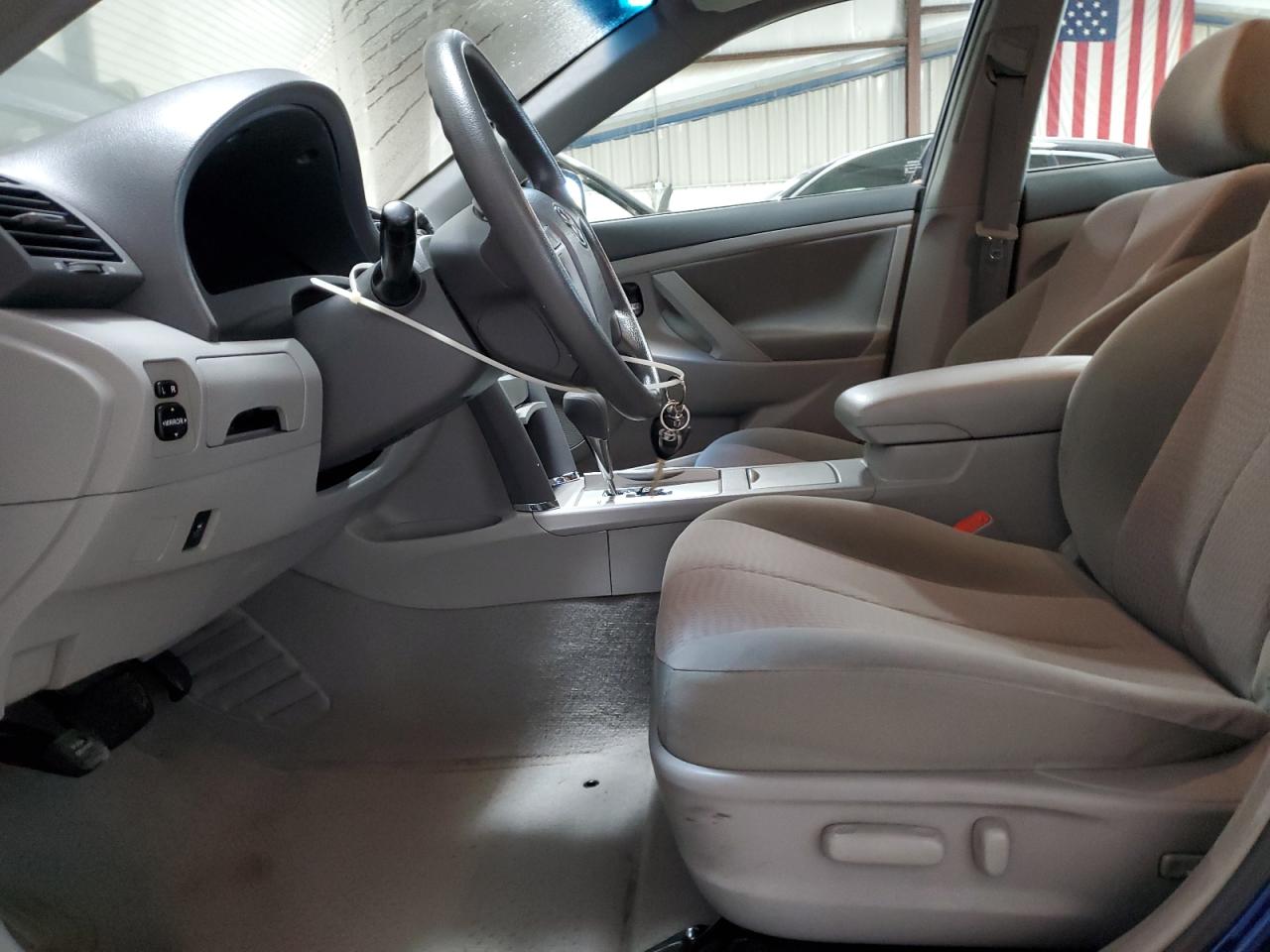 2010 Toyota Camry Base VIN: 4T1BF3EK8AU525963 Lot: 86120165